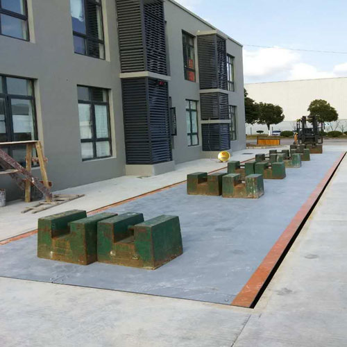 30噸數(shù)字式電子地磅價格_包運包安裝30噸地磅廠家直銷